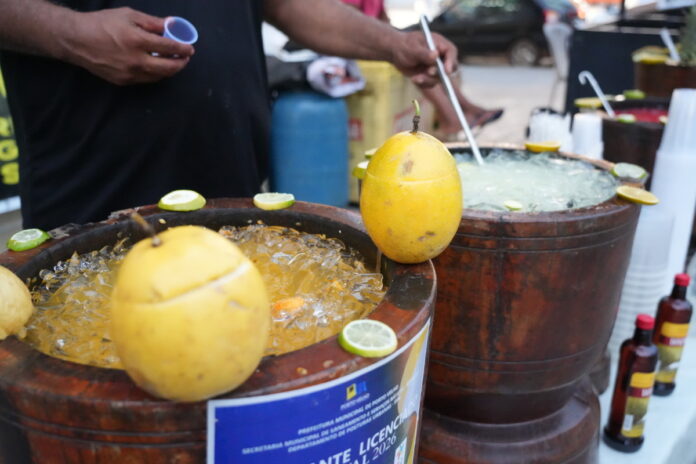 refeitura promove o registro e o licenciamento dos ambulantes que atuam nos circuitos oficiais da folia