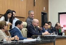 Vereadores aprovam redução de CDs, jetons, corte de contratos, cortes de cargos e até redução de verba indenizatória