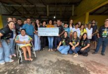 Em Chupinguaia, Sílvia Cristina anuncia R$ 770 mil para a saúde e participa da entrega de R$ 100 mil para a Apae