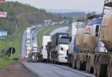Rondônia é foco: enquanto caminhoneiros aprovam greve, PF investiga crimes em preços de diesel