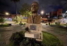 Praça Jonatas Pedrosa em Porto Velho fica no escuro após furto de fios