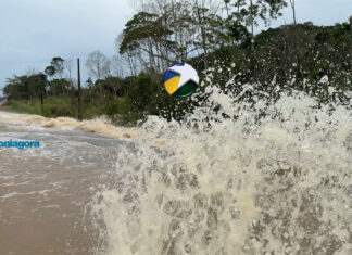 Vídeo: Água invade a BR-364 em trecho entre Jaru e Ariquemes