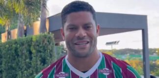 Fluminense anuncia contratação do atacante Hulk