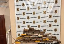 PF, BPFron e PRF fazem apreensão de cerca de 300 kg de drogas no Rio Madeira