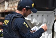 PRF em Rondônia prende condutor por uso de documento falso em Jaru