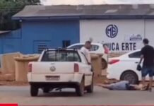 Vídeo: Acidente de trânsito termina em agressão e deixa idoso desacordado