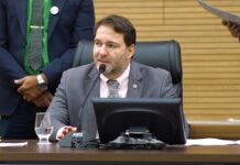 Alex Redano cobra solução urgente para falta de professores em escola de Vila União