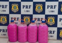 Cocaína líquida: PRF apreende mais de 19 quilos de droga escondida em recipientes na BR-364
