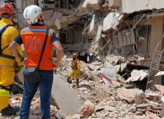 Equipes brasileiras, junto a outras 50, mantêm buscas na Venezuela
