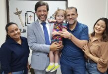 Delegado Camargo recebe famílias e reforça mobilização em defesa de crianças cardiopatas em Rondônia