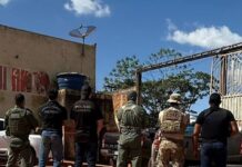 PF prende cinco pessoas e apreende 1.900 litros de combustível contrabandeado em Guajará-Mirim/RO