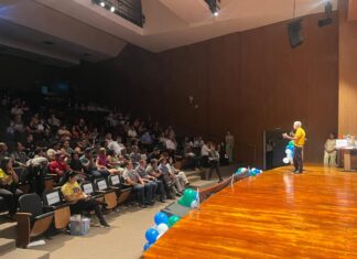Detran RO promove palestra sobre prevenção ao uso de álcool e drogas no trânsito em Ariquemes