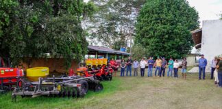 Emenda de Alex Redano garante entrega de implementos agrícolas para produtores de Primavera de Rondônia