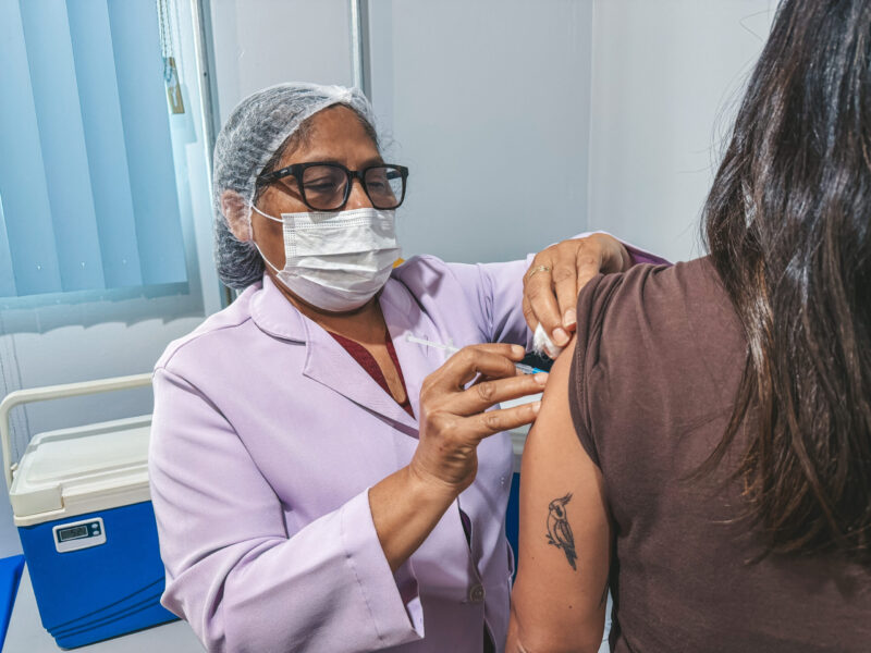 Nova vacina contra pneumonia chega ao SUS e amplia proteção infantil