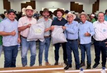 Deputado Alex Redano acompanha entrega de 11 toneladas de condicionadores de solo para produtores rurais de Ariquemes