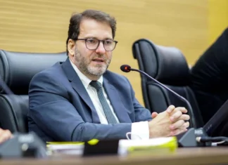 Alex Redano destaca aprovação de projetos em sessão extraordinária e ampliação de recursos para a Seagri