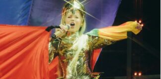 Xuxa desabafa após 1º show de turnê de despedida: “Tanto amor”