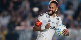 Santos mira oitavas da Sul-Americana em meio à polêmica com Neymar
