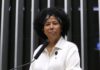 Sílvia Cristina assegura prioridade em abrigos ao idoso carente e sem família que possa cuidar dele