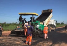 Recuperação asfáltica é realizada pelo governo de RO na Rodovia-473, entre Teixeirópolis e Urupá