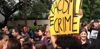 Justiça condena shopping paulista por discriminação racial