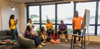 Instituto e Solar Coca-Cola abrem 100 vagas de curso de inglês online e capacitação profissional em Rondônia