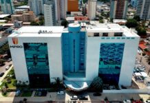 MPRO denuncia por homicídio qualificado e tentativa de homicídio qualificado mulher que invadiu residência com veículo e atropelou idoso