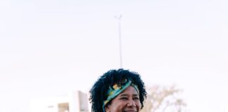 “Sou do povo e meu compromisso é fazer bem feito e fazer direito”, diz Sílvia Cristina