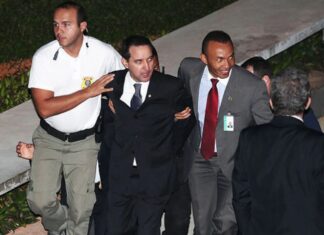 Depois do fiasco da prisão em Brasília, Natan Donadon tenta voltar à Câmara do Deputados