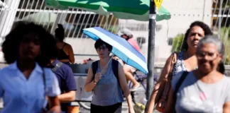 Salário mínimo deverá subir para R$ 1.741 em 2027