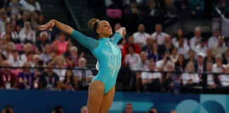 Após 2 anos, Rebeca Andrade volta a disputar etapa da Copa do Mundo