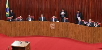 TSE tem 3 a 0 para proibir posts sobre fake news de Nossa Senhora