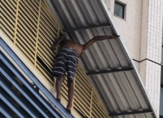 Suspeito tenta assaltar escola com faca e fica encurralado no telhado em Manaus