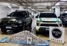 FICCO/AC, em ação conjunta, apreende 105 kg de skunk no Rio Acre