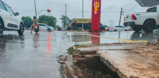 Pontos críticos de Porto Velho apresentam melhor escoamento da água após serviços de drenagem